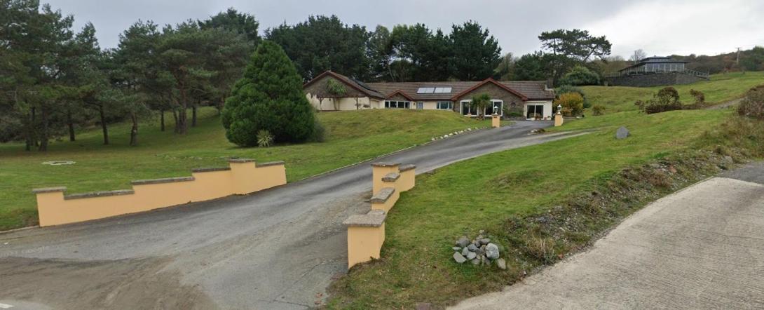 Villa Sheko Annex Towyn Exterior foto